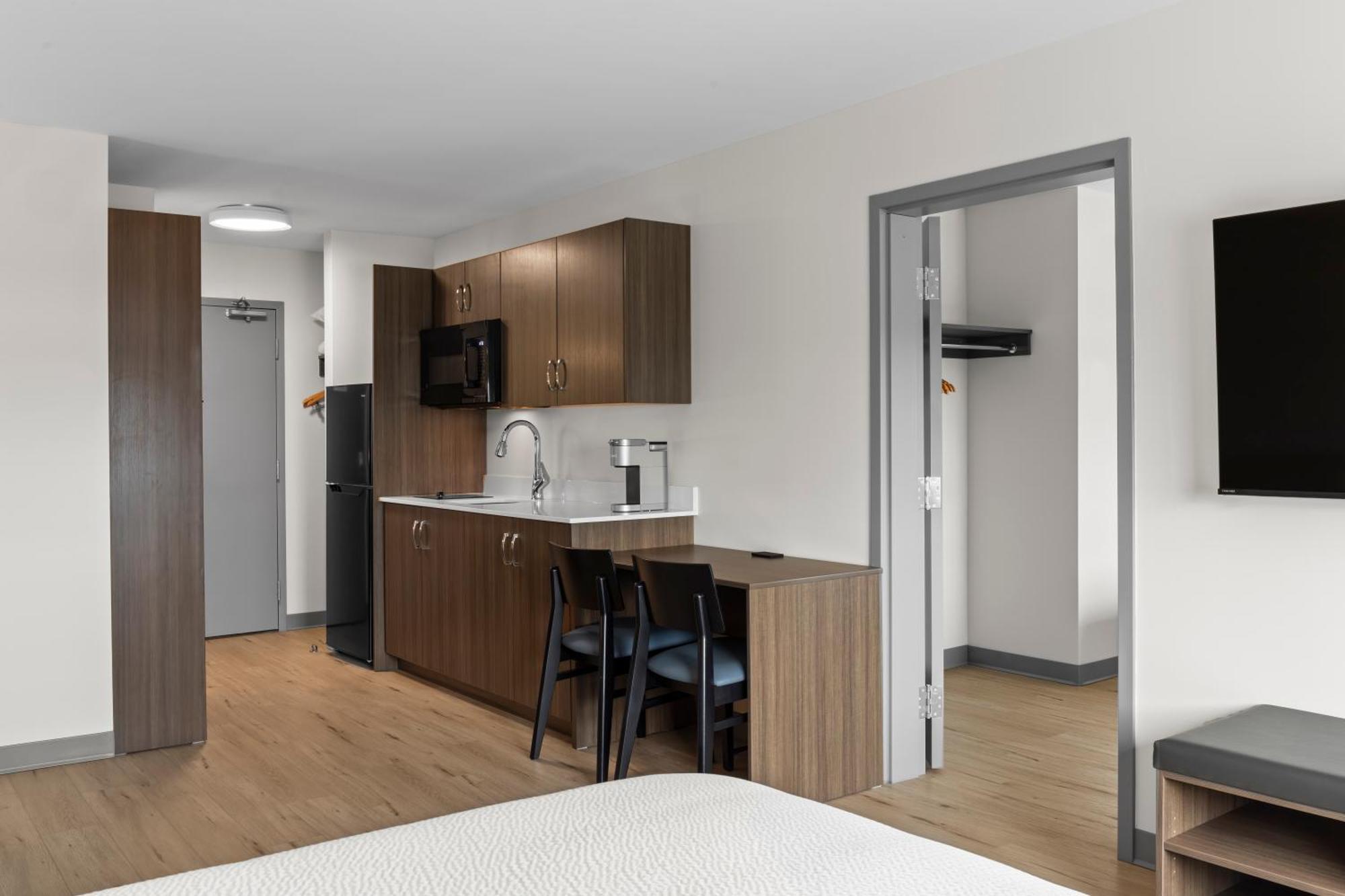 Days Inn By Wyndham Steinbach Dış mekan fotoğraf