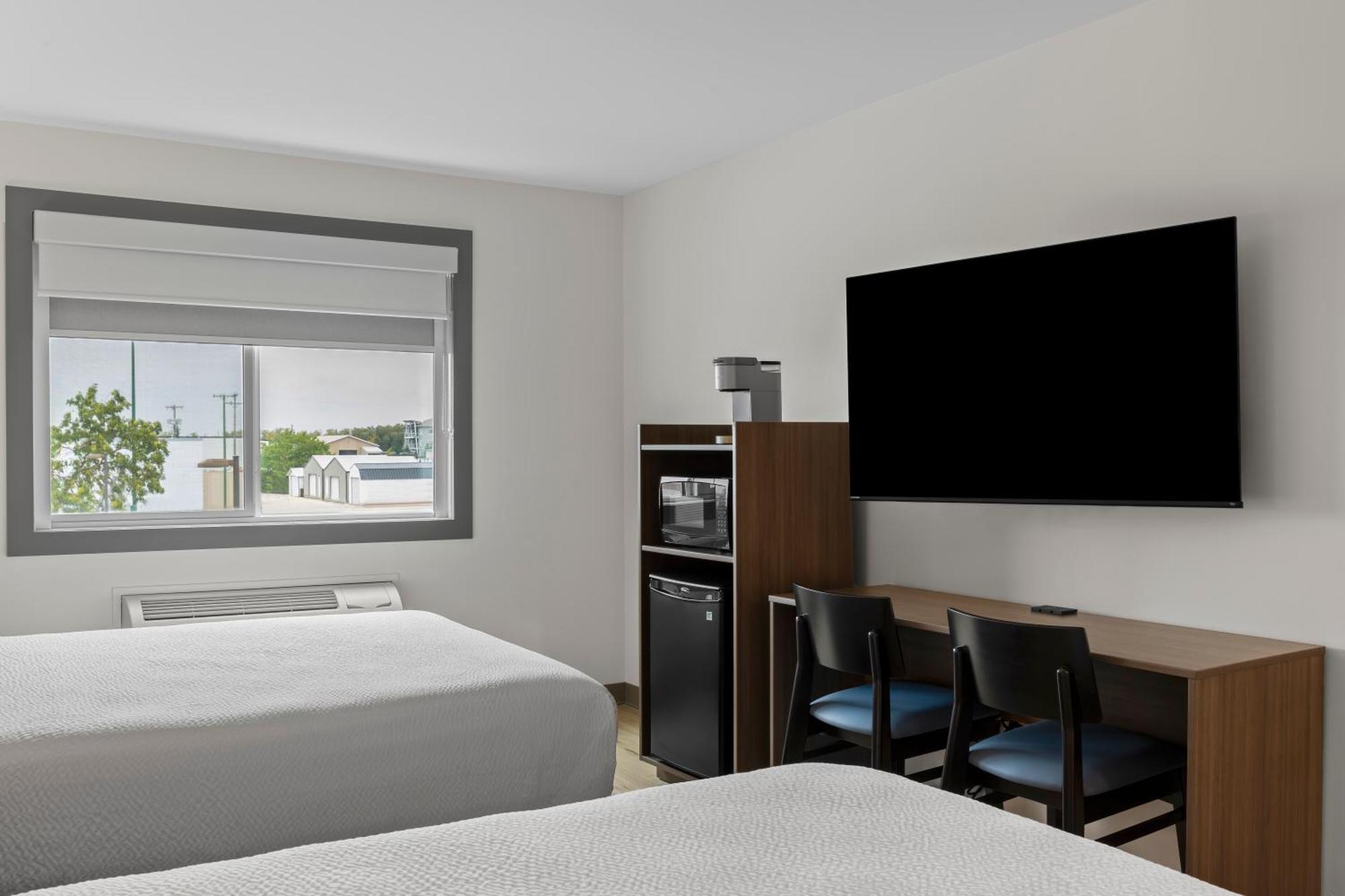 Days Inn By Wyndham Steinbach Dış mekan fotoğraf
