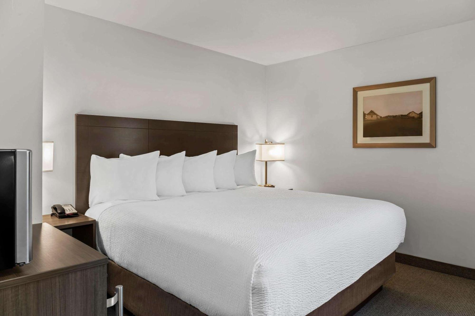 Days Inn By Wyndham Steinbach Dış mekan fotoğraf